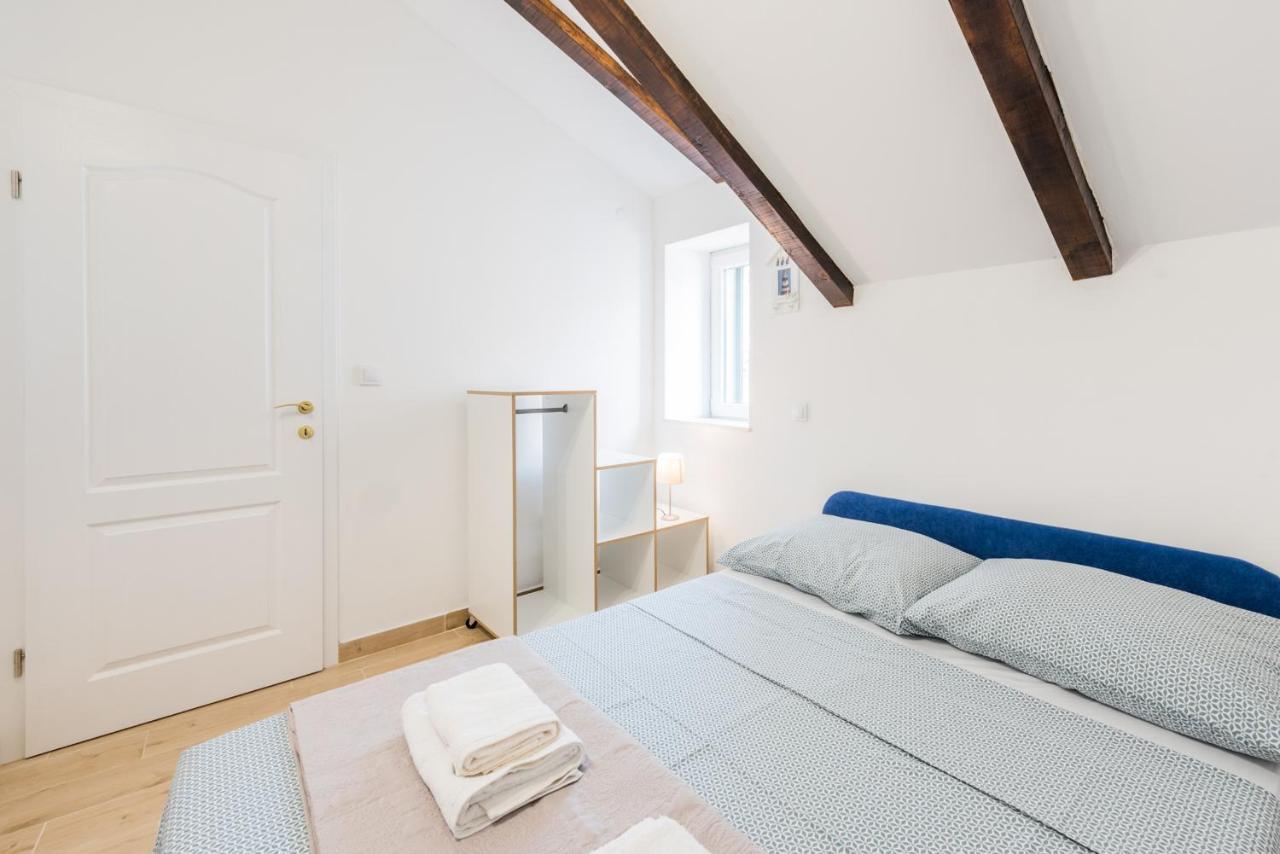 Sugar Suite, Self Check In!! Split Buitenkant foto