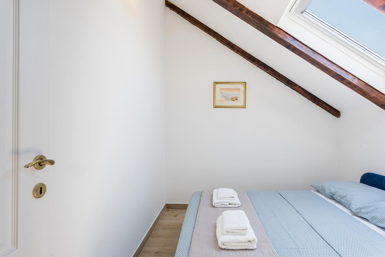 Sugar Suite, Self Check In!! Split Buitenkant foto