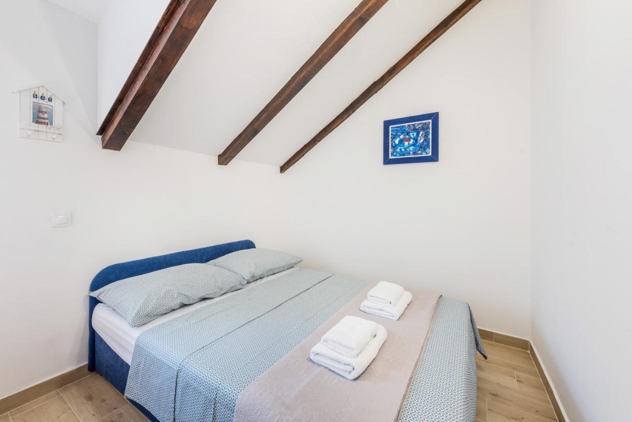 Sugar Suite, Self Check In!! Split Buitenkant foto