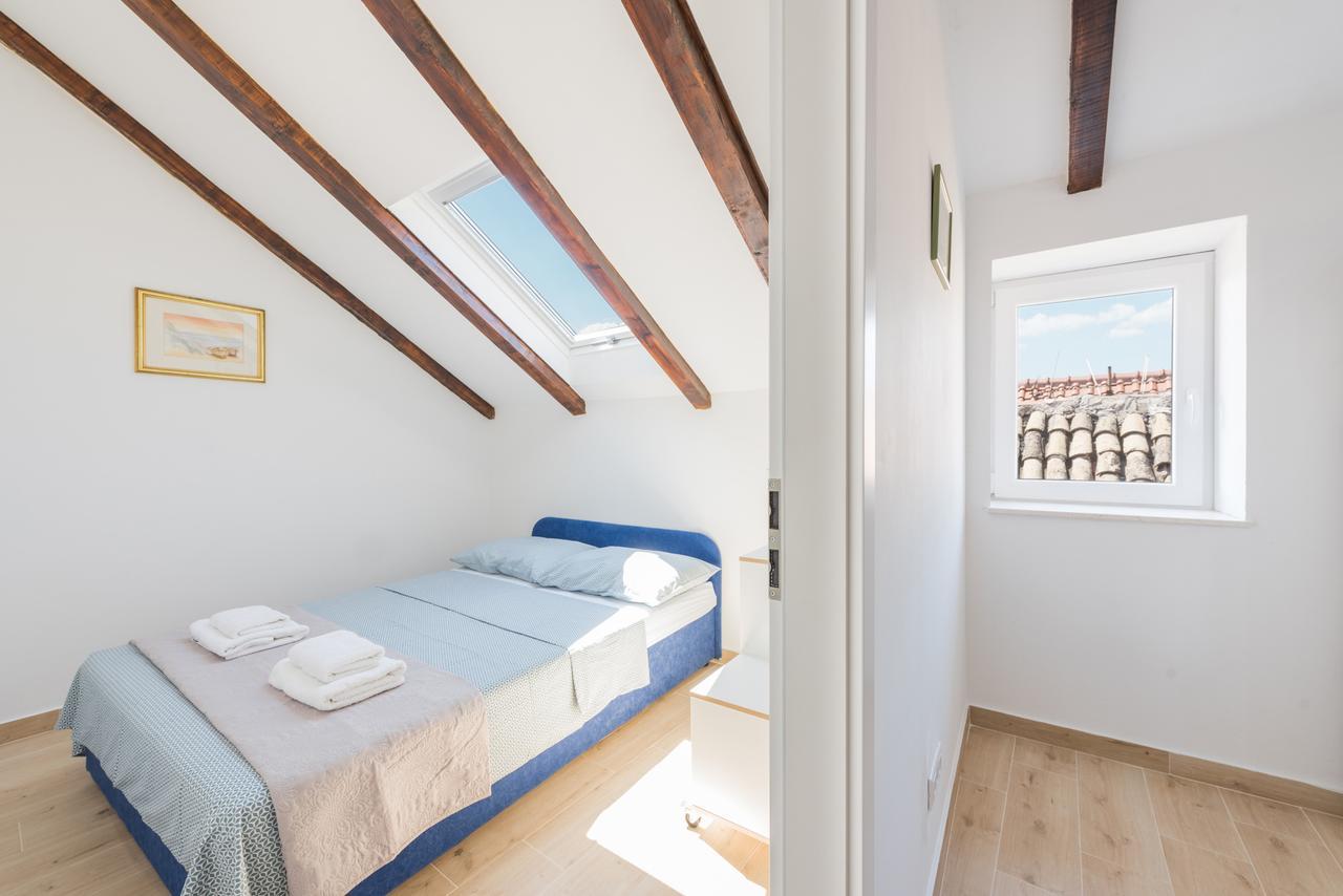 Sugar Suite, Self Check In!! Split Buitenkant foto